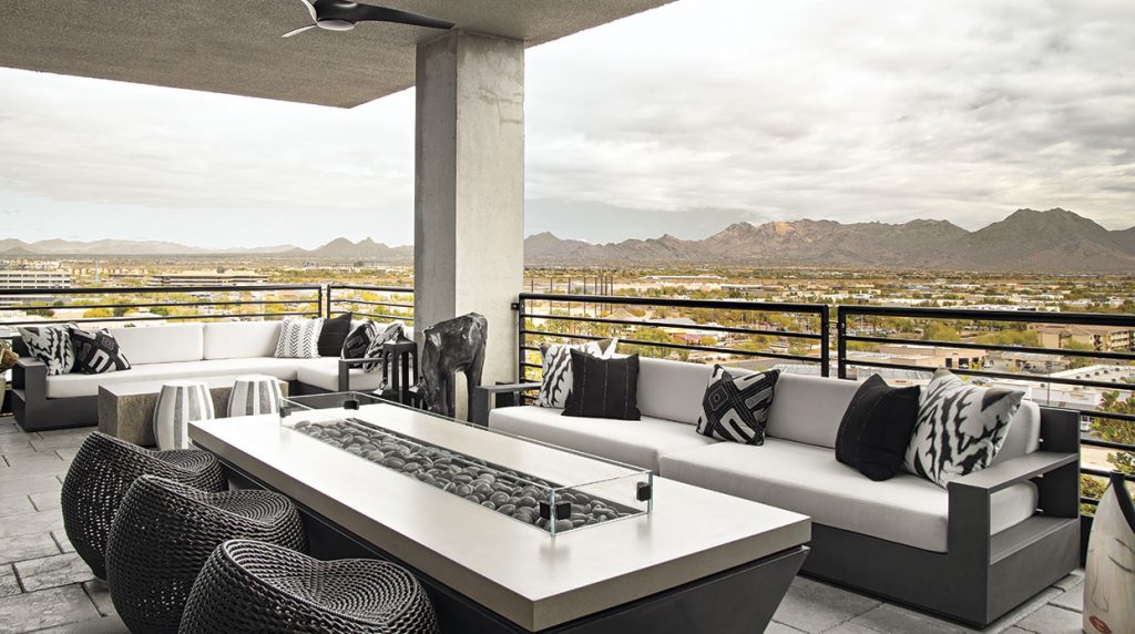 This Stunning North Scottsdale Penthouse Has Retractable Walls and a ...