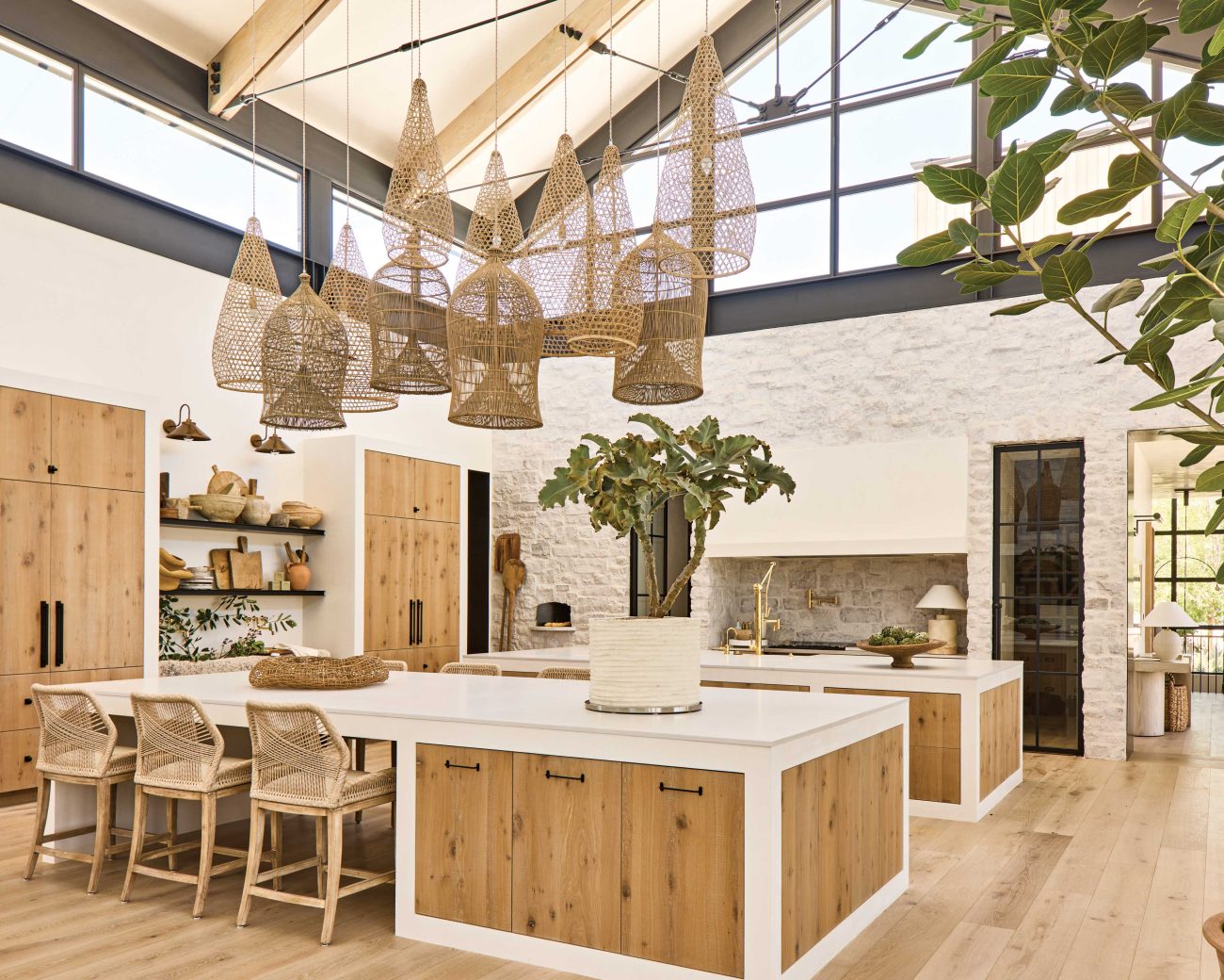 A Lazy River, an Indoor Trampoline Park... This Family Home Has Every ...