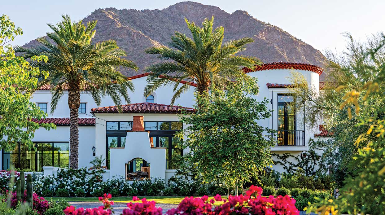 This Paradise Valley Home Blends Luxury Design with a Working